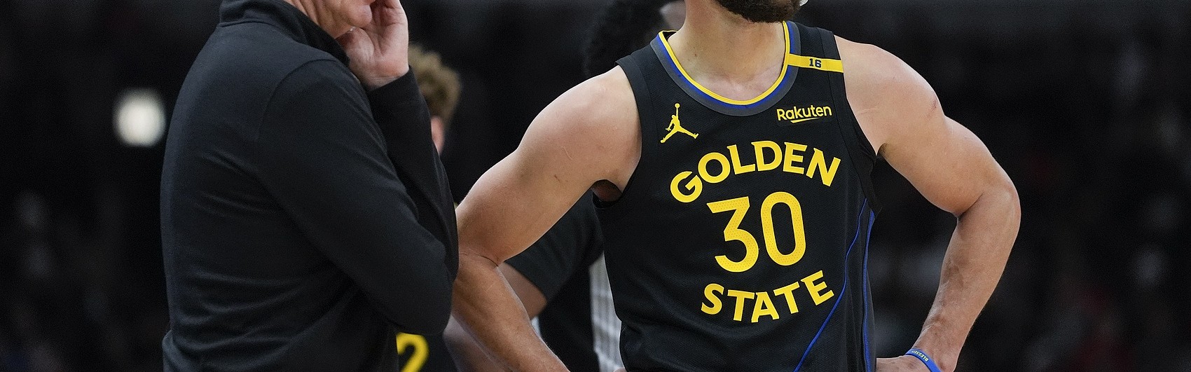 开云登录入口地址-科尔：库里很沮丧 他现在在做投篮训练&amp;状态还达不到参加训练程度