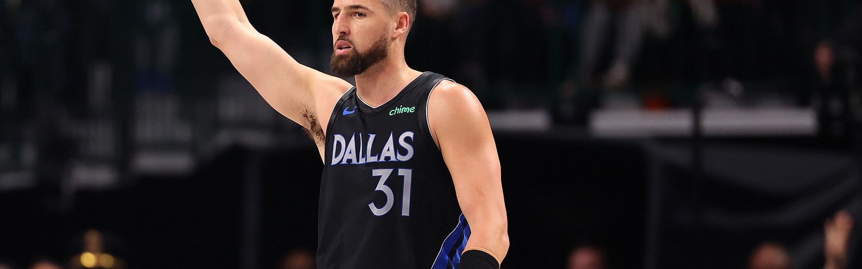 开云电子-克莱替补出战16分钟 7中3&amp;三分3中2拿到8分2板2助1帽 正负值-4