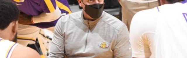 开云登录入口地址-沃格尔主动为韦少背锅 残阵湖人明日期待狙击太阳