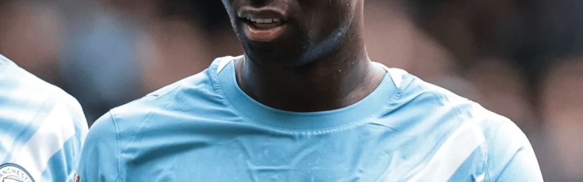 开云登录入口地址-格伊本场传球、对抗以及抢断等数据均为曼城球员里最多