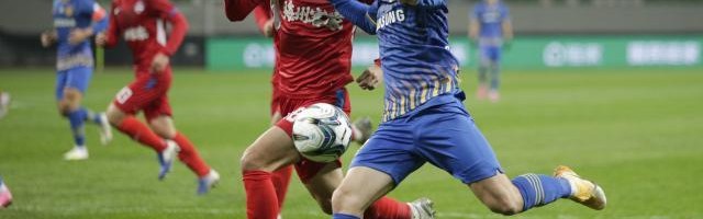 开云体育app-谢鹏飞告别江苏：效力五年 故事最后还是说了拜拜